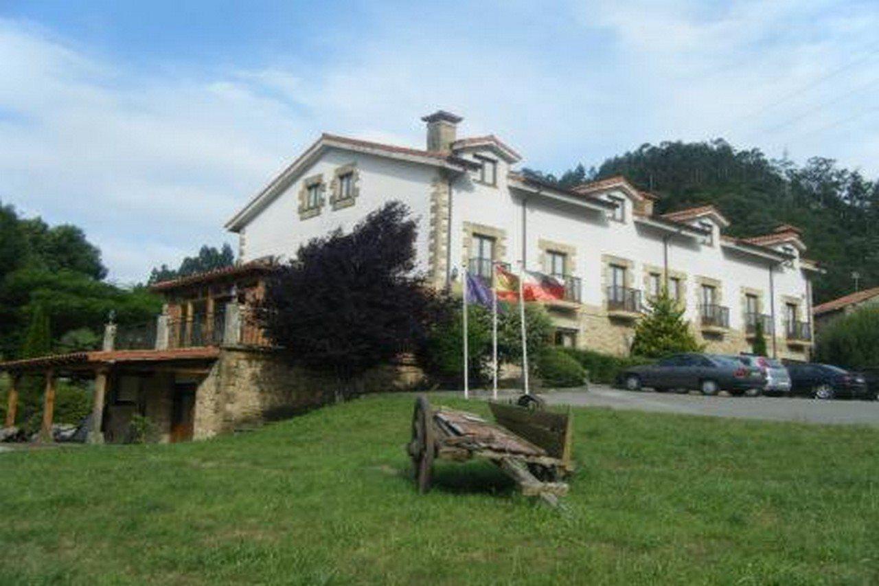 Posada La Anjana Puente Viesgo Esterno foto